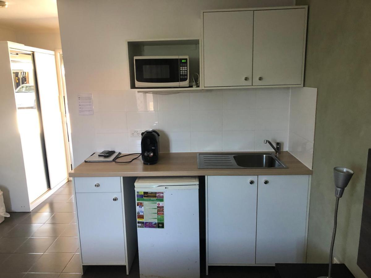 Mackay Motor Inn Buitenkant foto