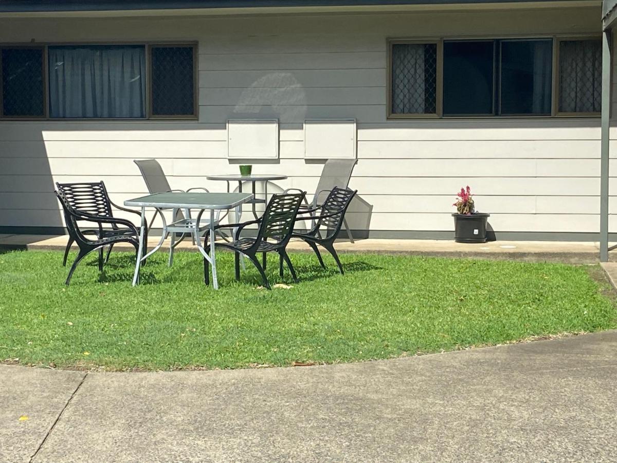 Mackay Motor Inn Buitenkant foto